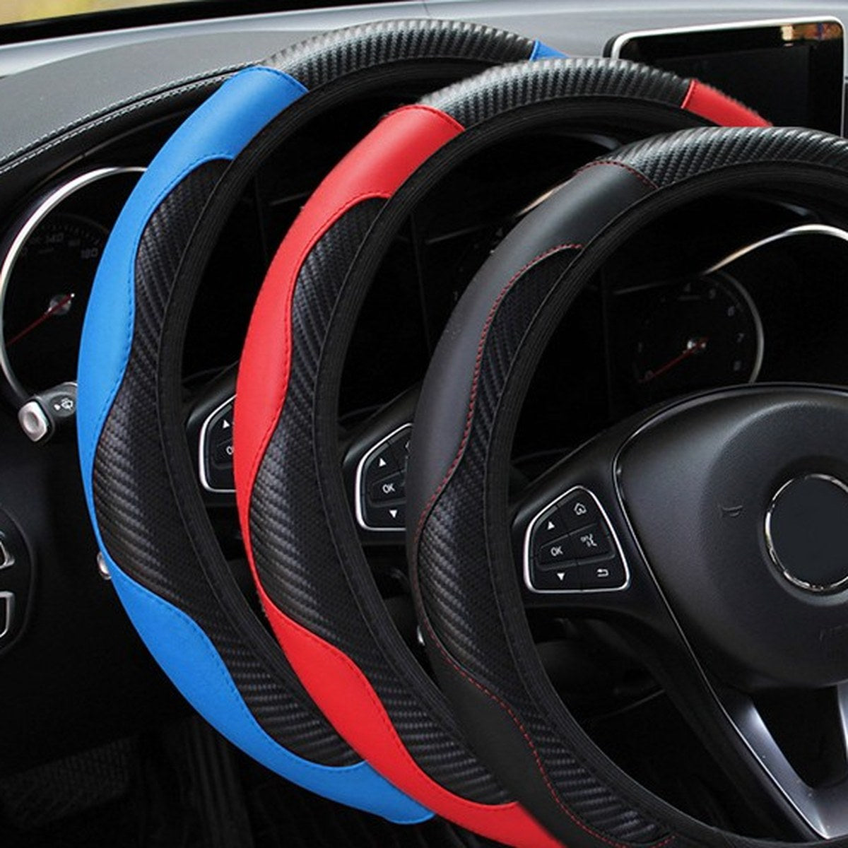 Lenkradbezug in Carbon-Optik in Schwarz, Rot und Blau